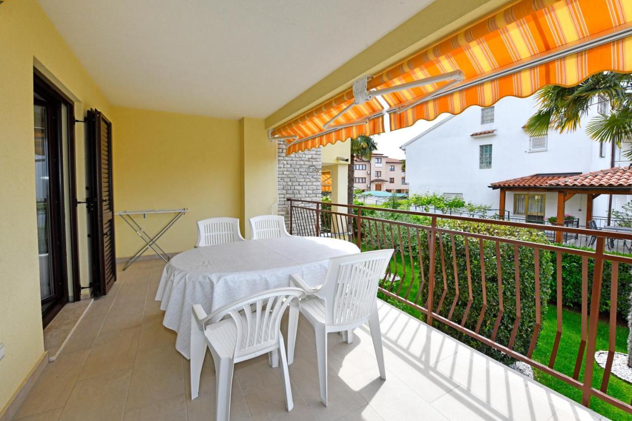 Apartments Jasmina Porec Luaran gambar