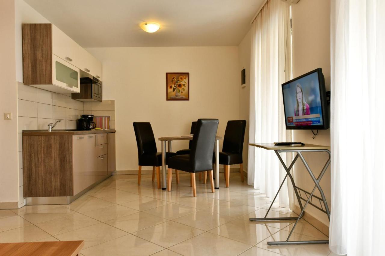 Apartments Jasmina Porec Luaran gambar