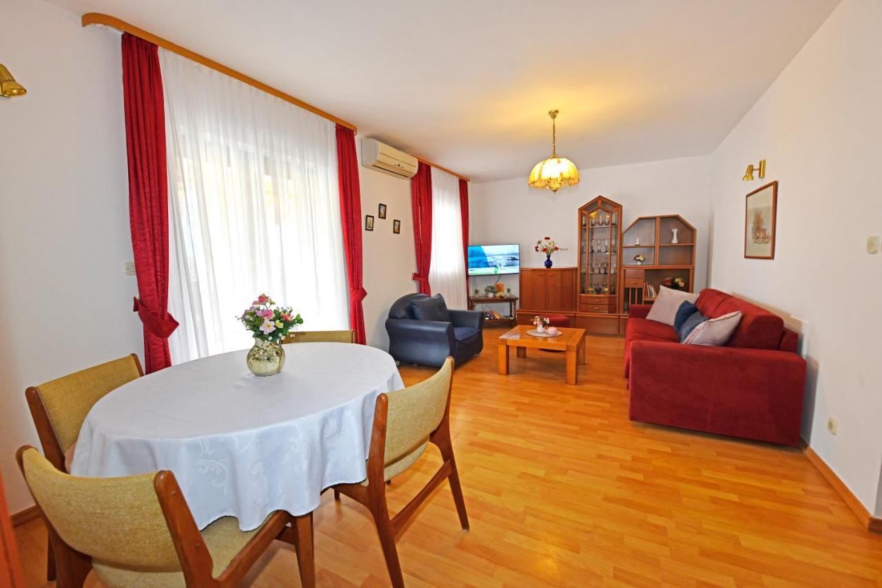 Apartments Jasmina Porec Luaran gambar