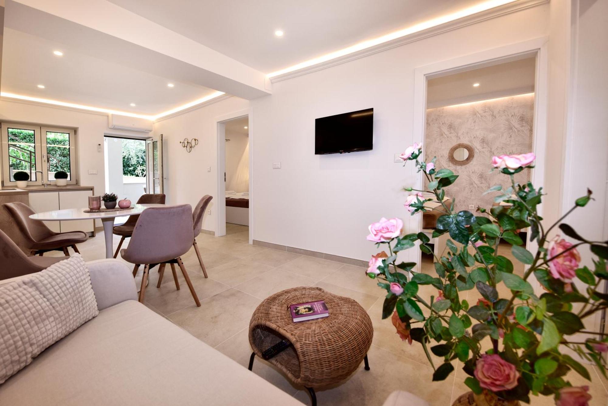 Apartments Jasmina Porec Luaran gambar