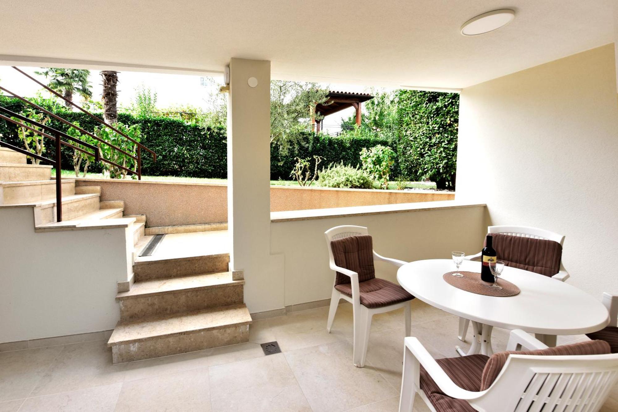 Apartments Jasmina Porec Luaran gambar