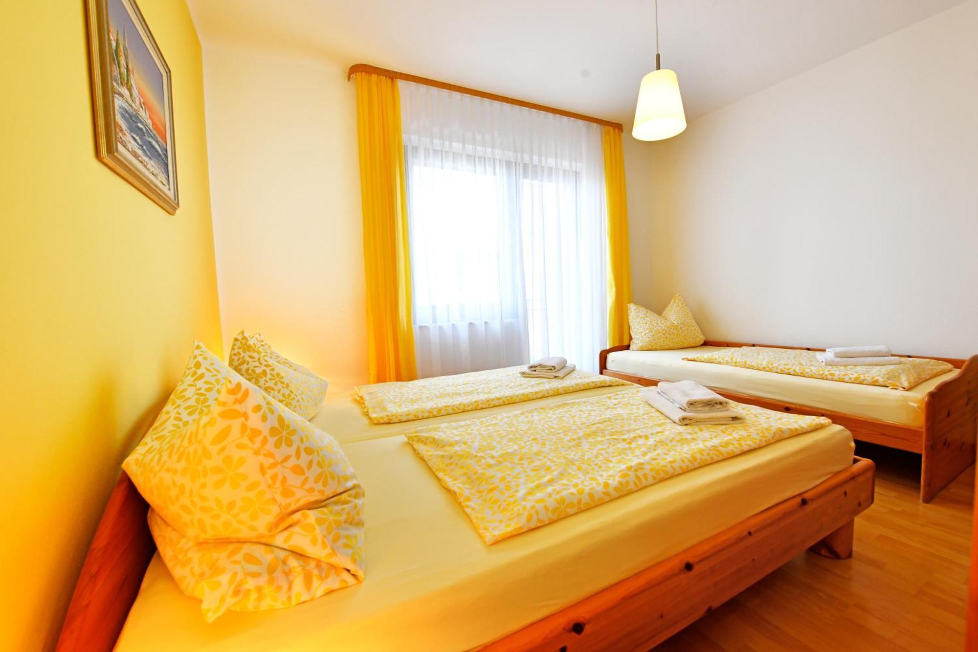 Apartments Jasmina Porec Luaran gambar