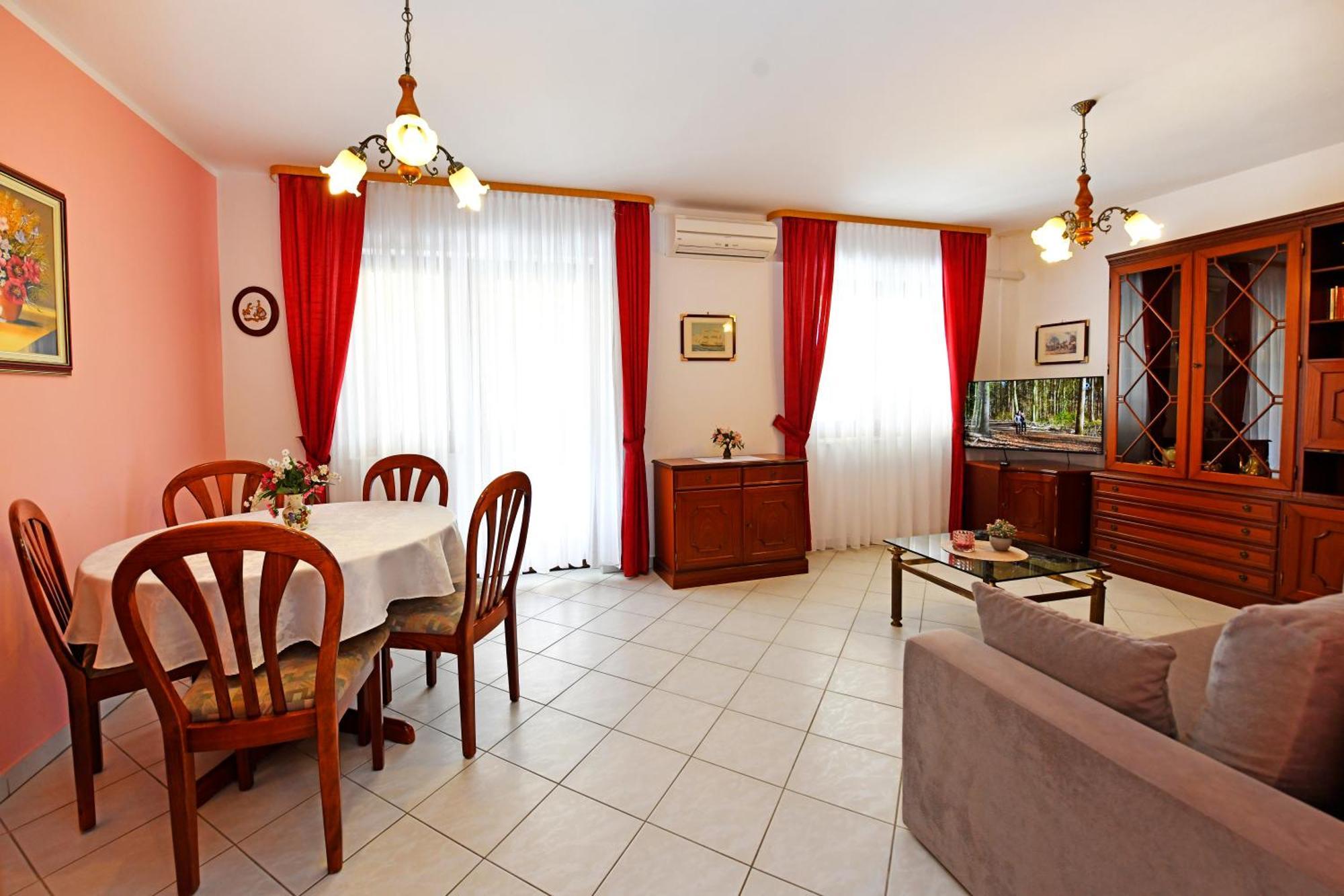 Apartments Jasmina Porec Luaran gambar